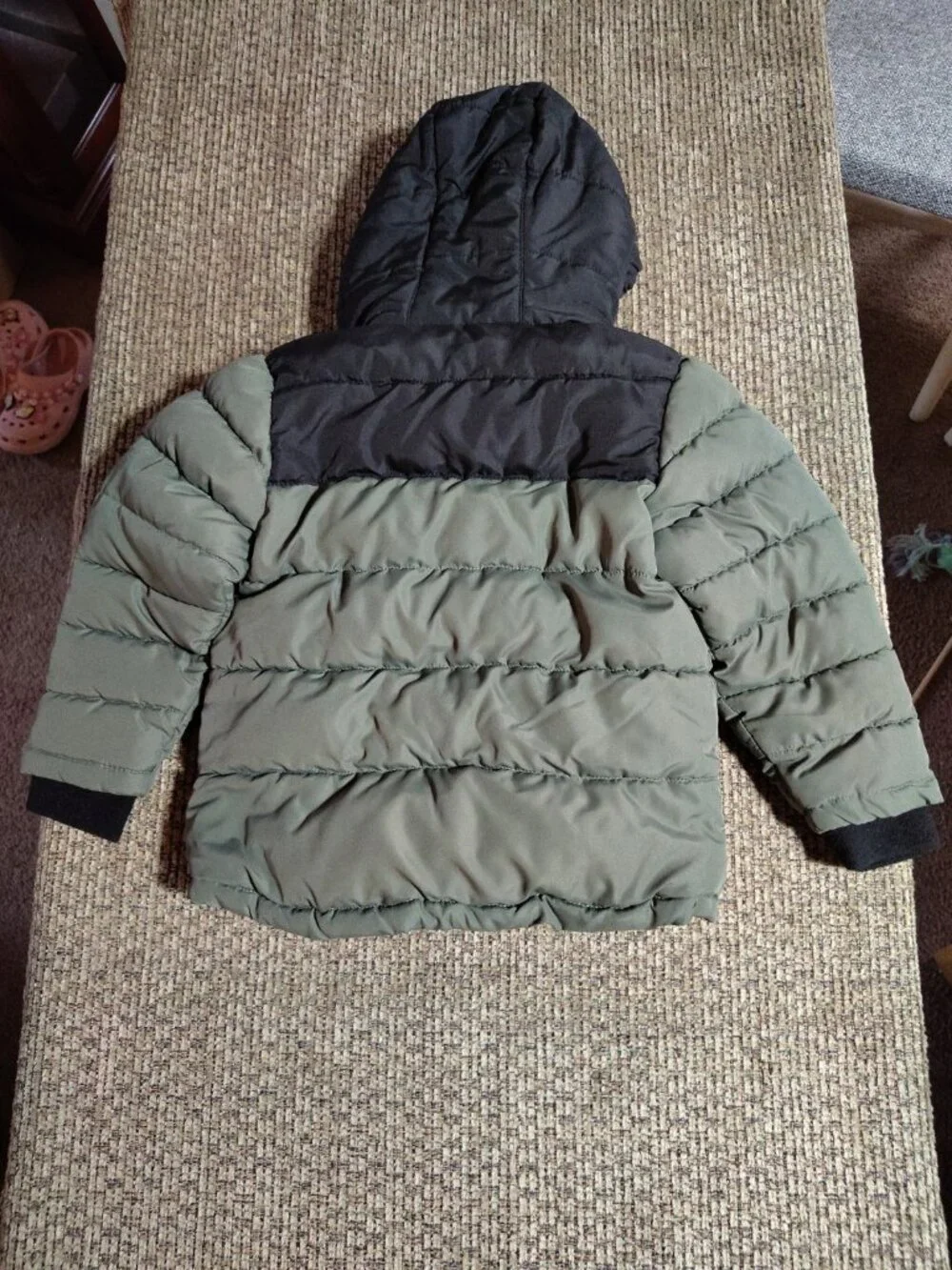 EDDIE BAUER AWESOME BOYS JACKET, SIZE 6, EXCELLENT CLEAN CONDITION, BARELY WORN
